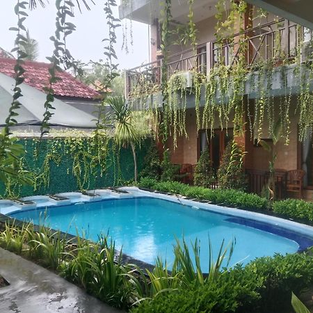 Grace Paradise Guest House 누사 렘봉안 외부 사진
